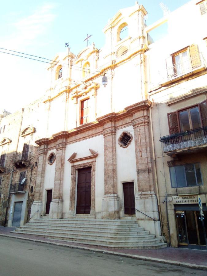 B&B Garibaldi Alcamo Exterior photo